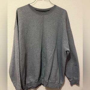 Fruit of the Loom Men's Gray Crewneck Sweater
